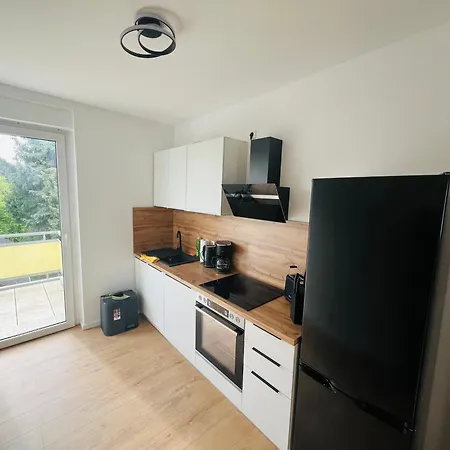 Entire House L 12 Beds L 8 L Floor-heating L Wifi