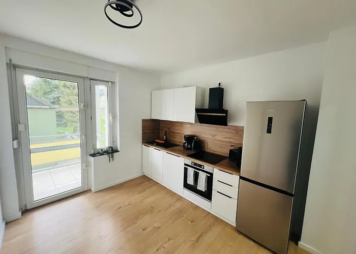 דירה Entire House L 12 Beds L 8 L Floor-heating L Wifi ליפשטאדט